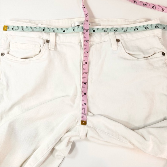 Joe's Jeans White Cuffed 24” Cropped Capri Denim Pants - Picture 11 of 14